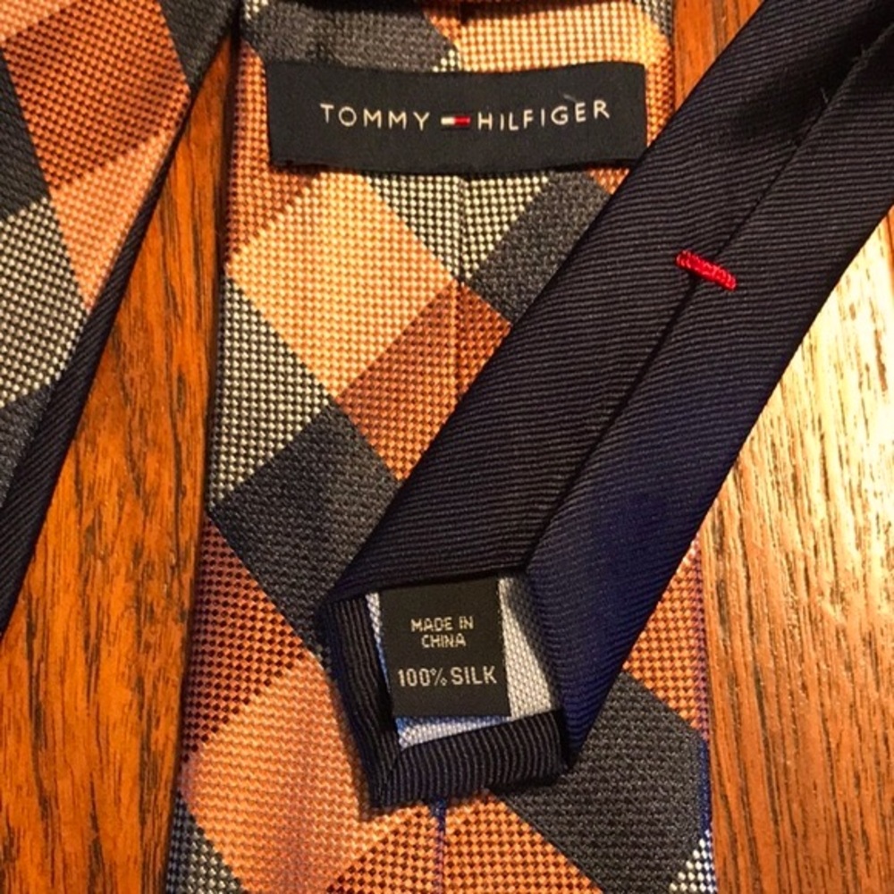 Tommy Hilfiger Silk Diamond Check Tie - Picture 8 of 9
